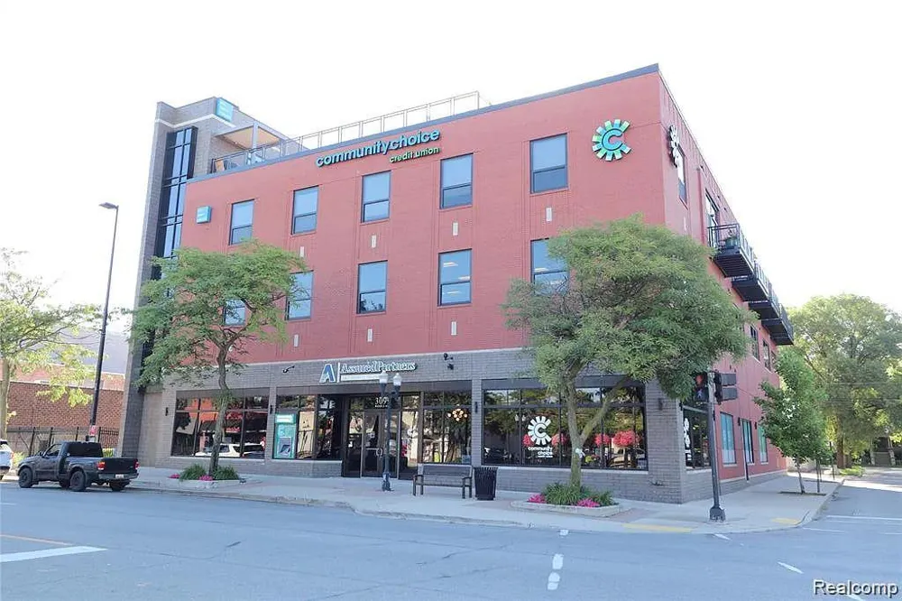 3099 Biddle Avenue #303 Wyandotte City, MI 48192