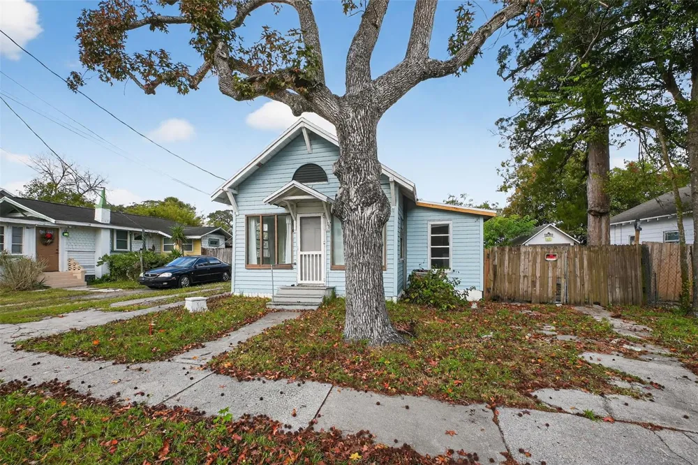 146 KINGSTON AVENUE Daytona Beach, FL 32114