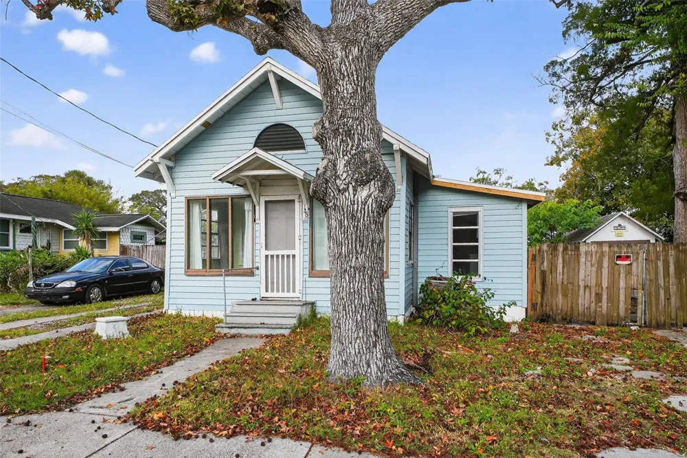 146 KINGSTON AVENUE Daytona Beach, FL 32114