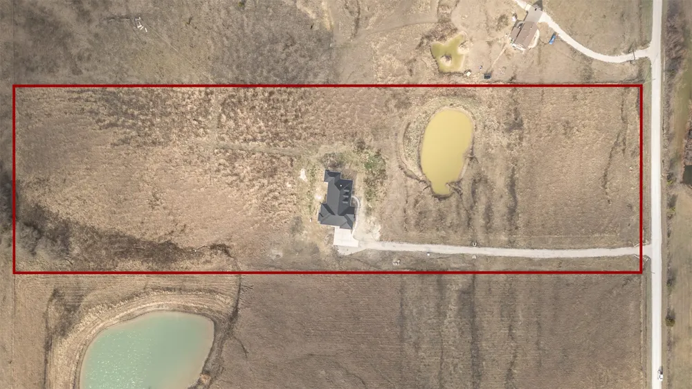 4112 County Road 1098 Celeste, TX 75423