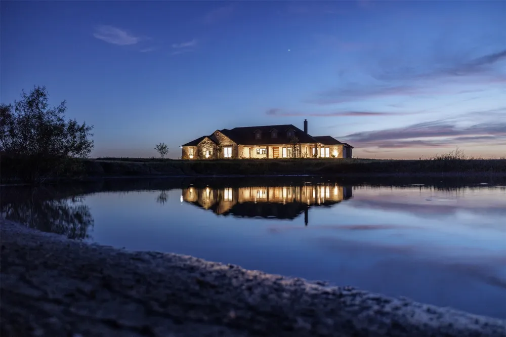 4112 County Road 1098 Celeste, TX 75423