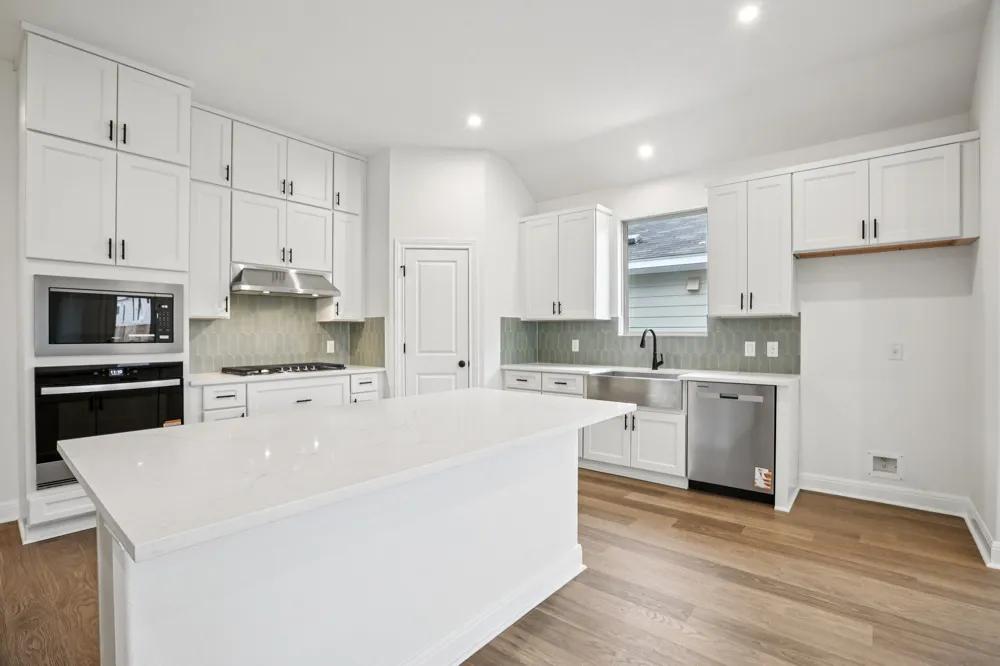 581 Treadwell Lane Kyle, TX 78640
