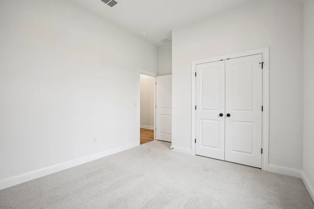 581 Treadwell Lane Kyle, TX 78640