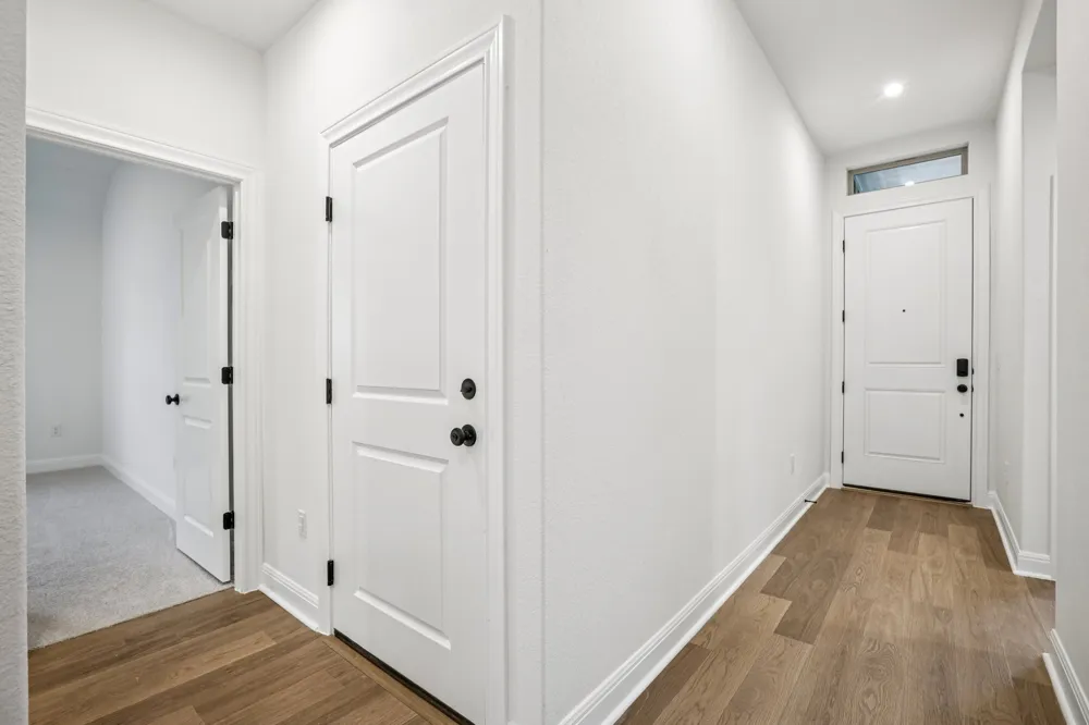581 Treadwell Lane Kyle, TX 78640