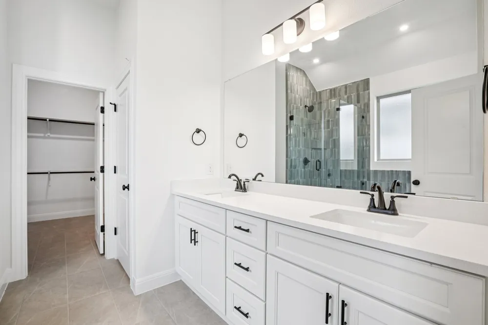 581 Treadwell Lane Kyle, TX 78640