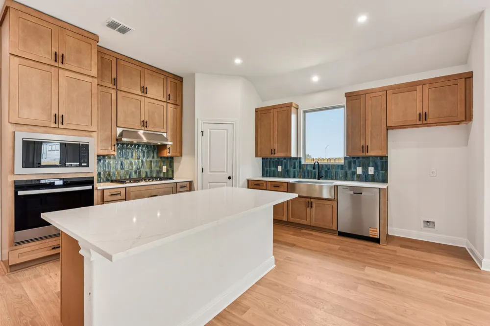 581 Treadwell Lane Kyle, TX 78640