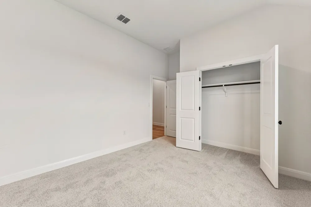 581 Treadwell Lane Kyle, TX 78640