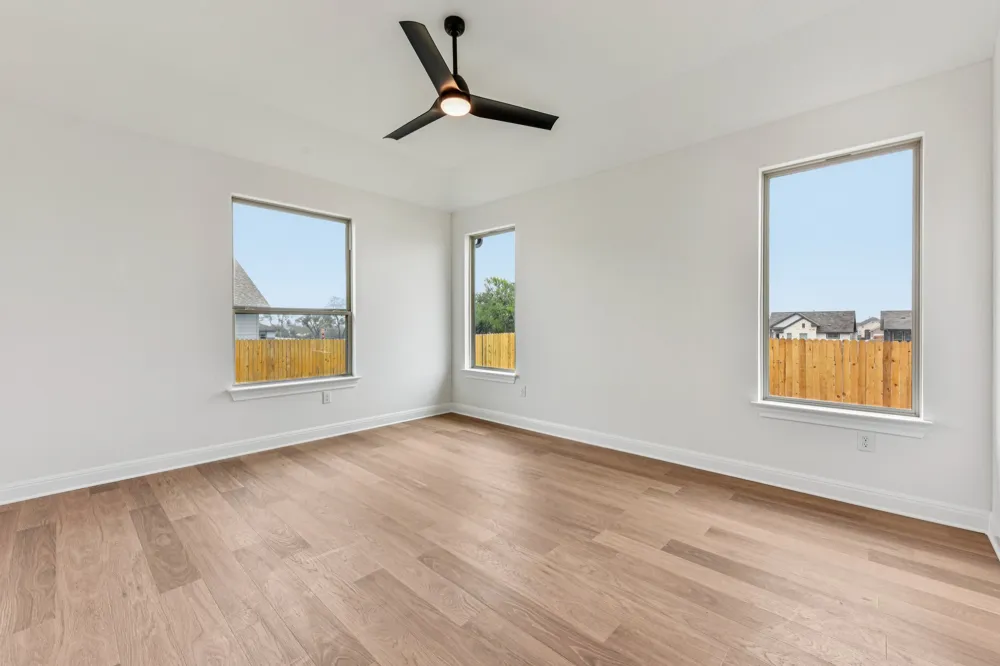 581 Treadwell Lane Kyle, TX 78640