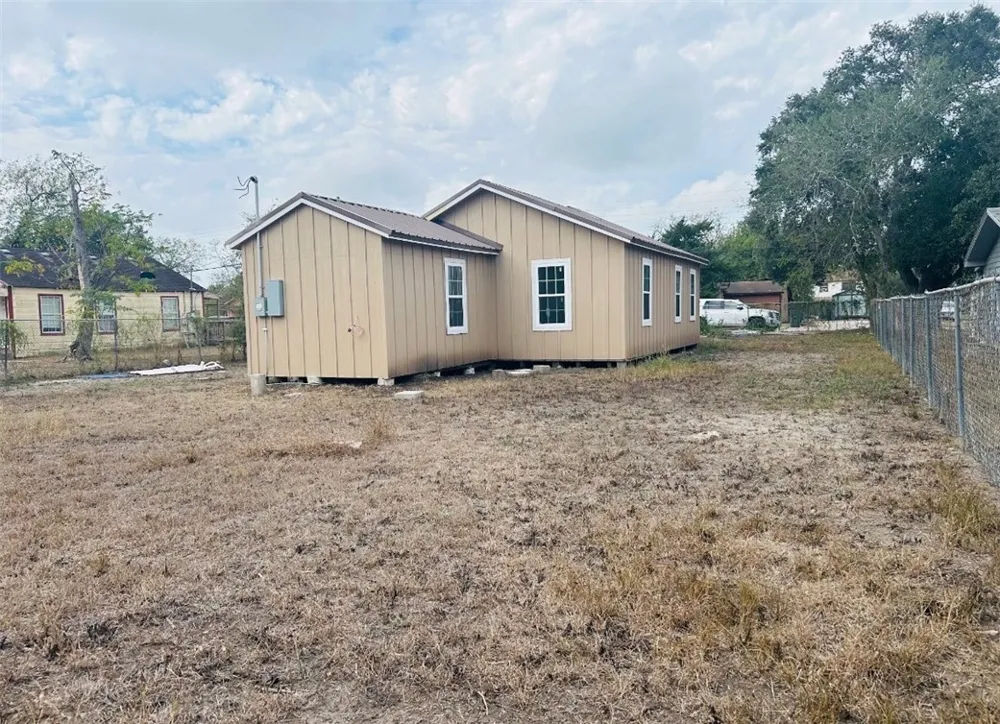 850 Adams Street #0 Alice, TX 78332