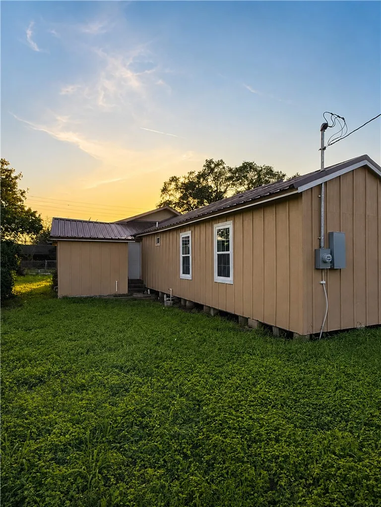 850 Adams Street #0 Alice, TX 78332