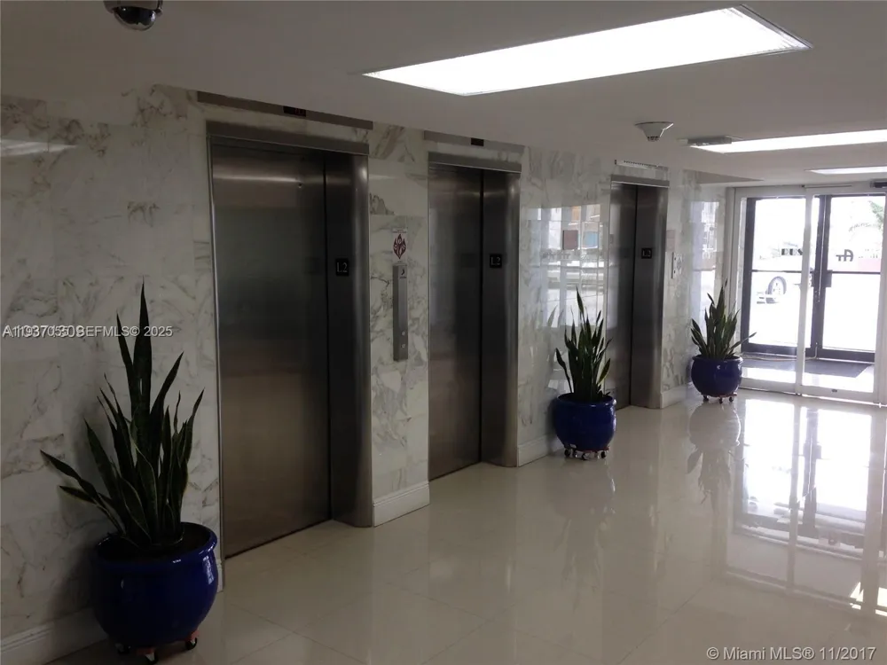 1600 S Ocean Dr #3G Hollywood, FL 33019