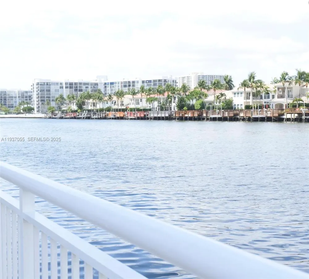 1600 S Ocean Dr #3G Hollywood, FL 33019