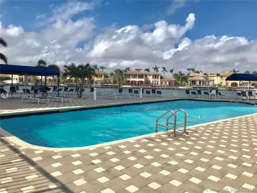 1600 S Ocean Dr #3G Hollywood, FL 33019
