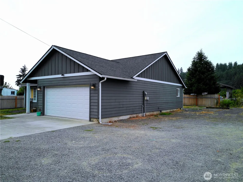 180 A Mossyrock Road W Mossyrock, WA 98564