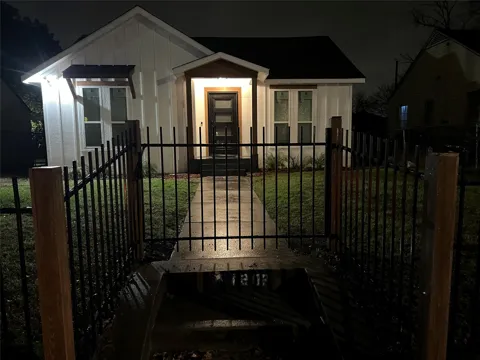 1202 Morrell Avenue
