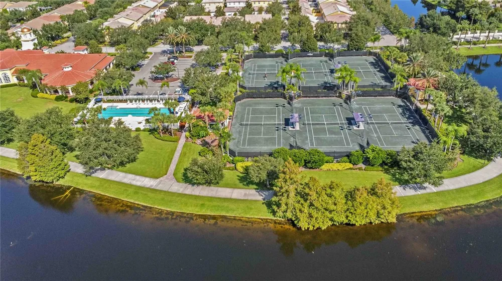 8681 LOWER VILLAGEWALK CIRCLE Orlando, FL 32827