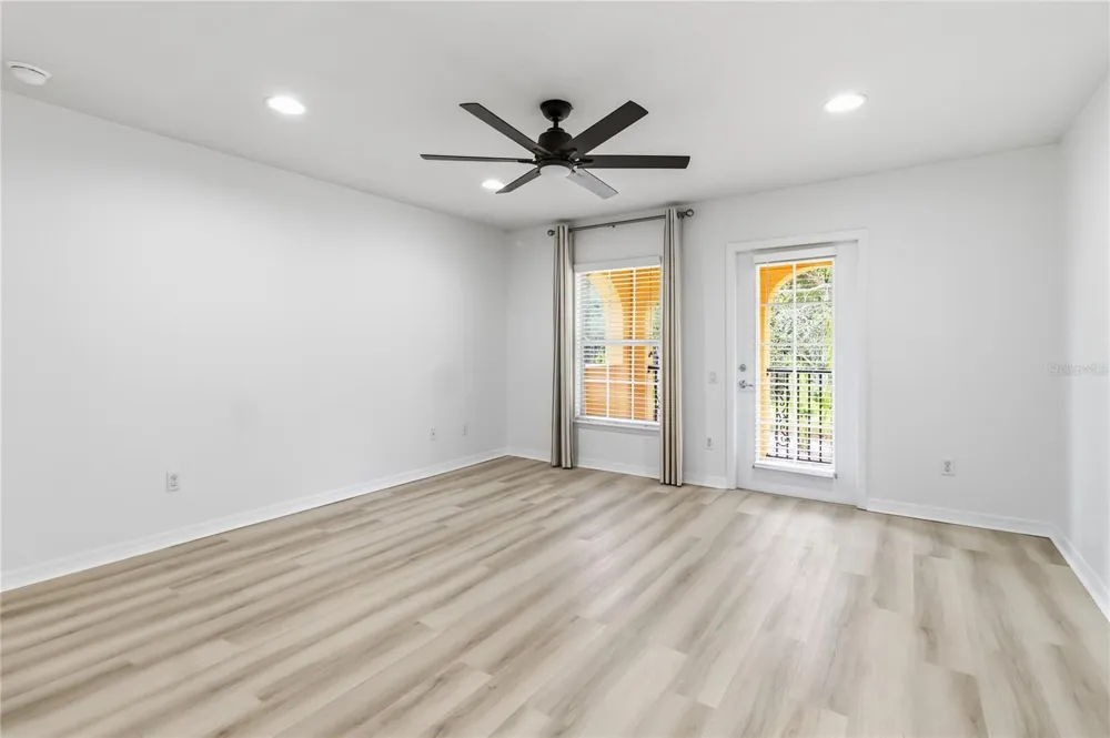 8681 LOWER VILLAGEWALK CIRCLE Orlando, FL 32827