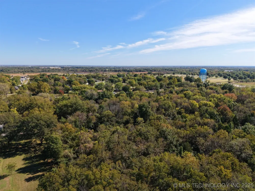 30th Avenue NW Miami, OK 74355