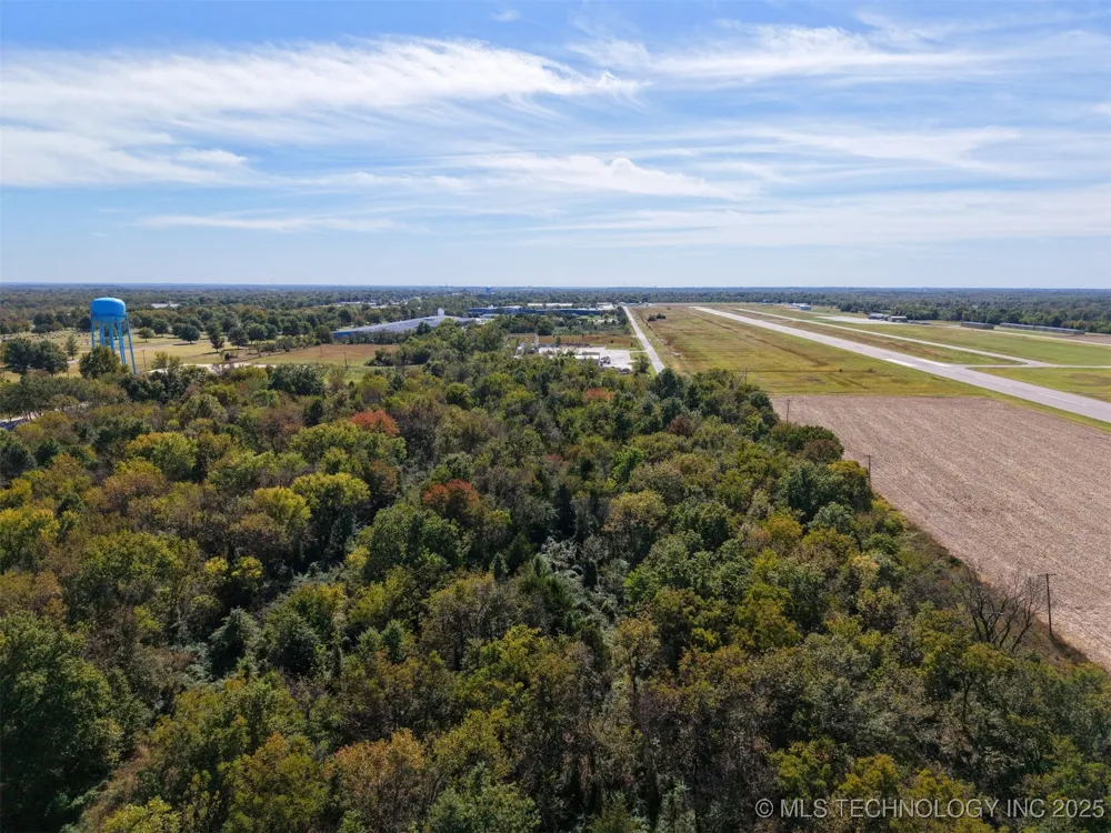 30th Avenue NW Miami, OK 74355