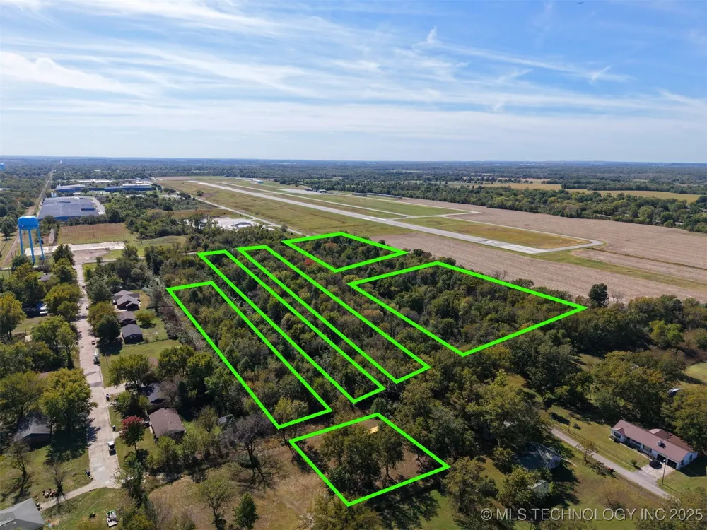 30th Avenue NW Miami, OK 74355