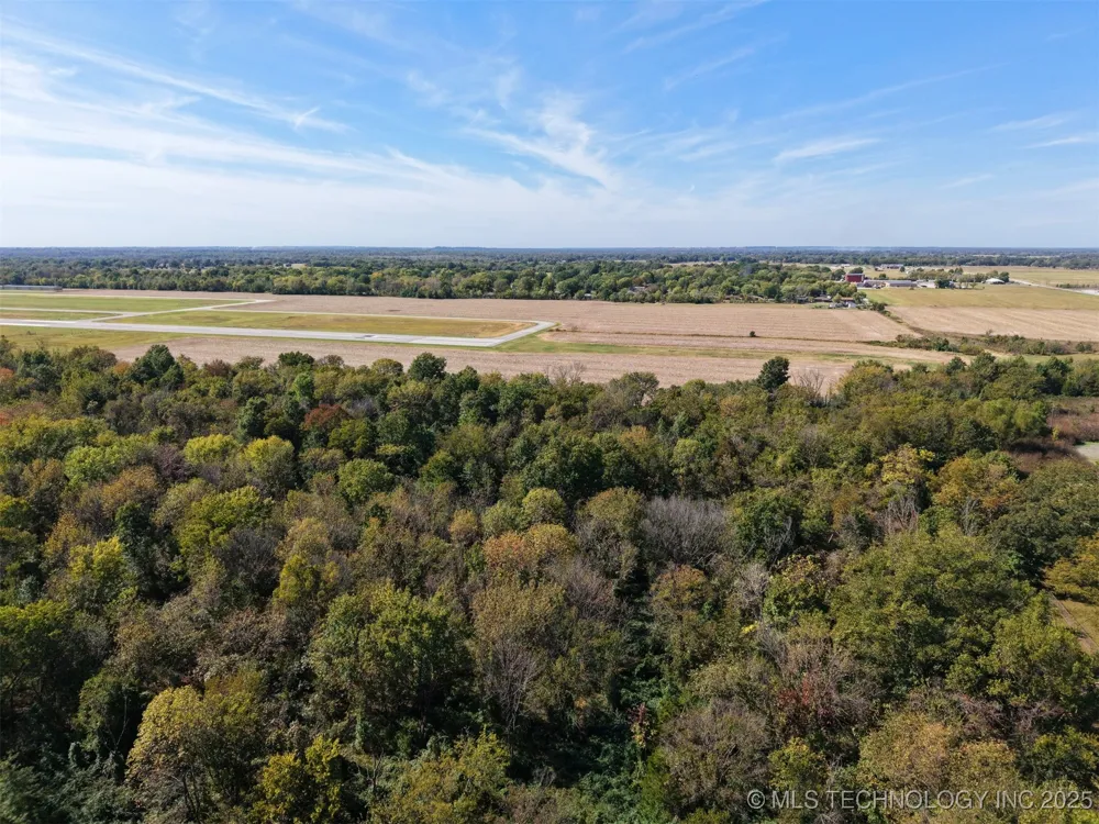 30th Avenue NW Miami, OK 74355