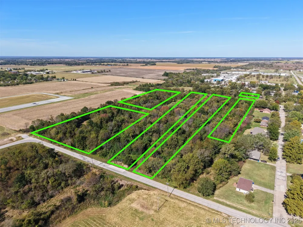 30th Avenue NW Miami, OK 74355