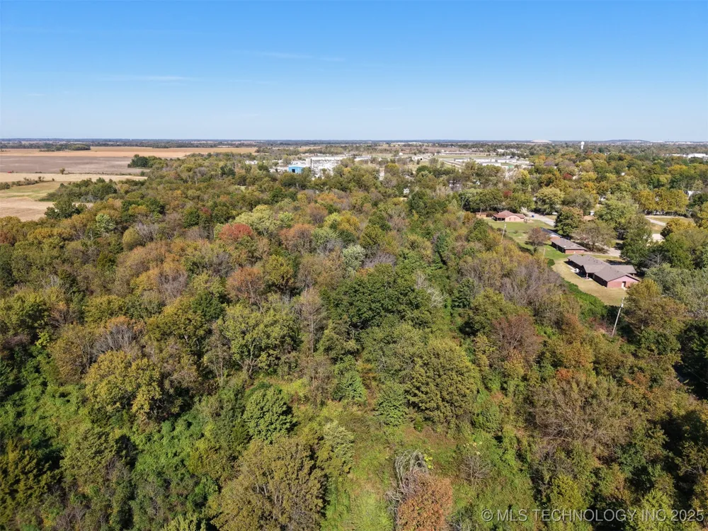 30th Avenue NW Miami, OK 74355
