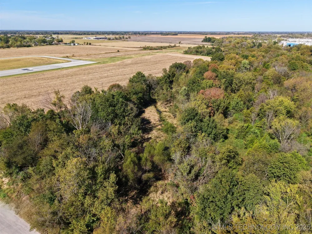 30th Avenue NW Miami, OK 74355