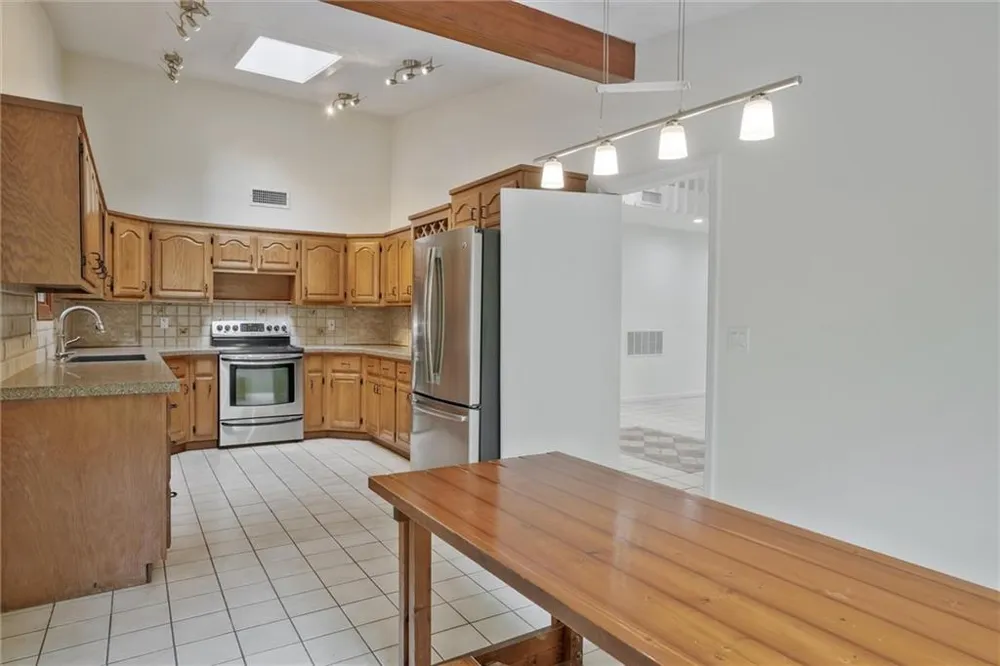605 Marietta Highway Roswell, GA 30075