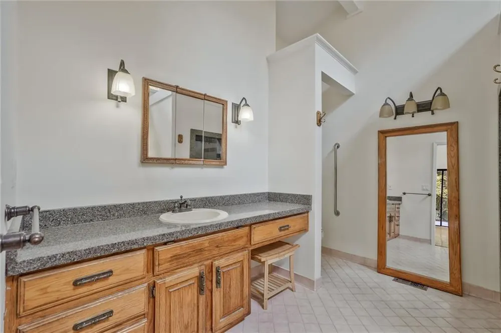 605 Marietta Highway Roswell, GA 30075