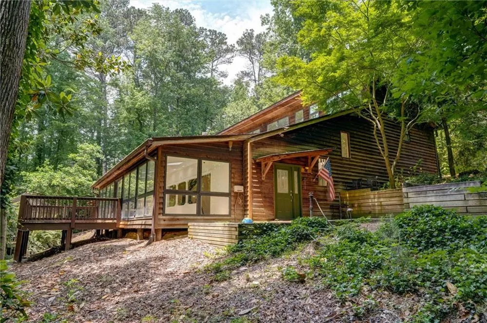 605 Marietta Highway Roswell, GA 30075