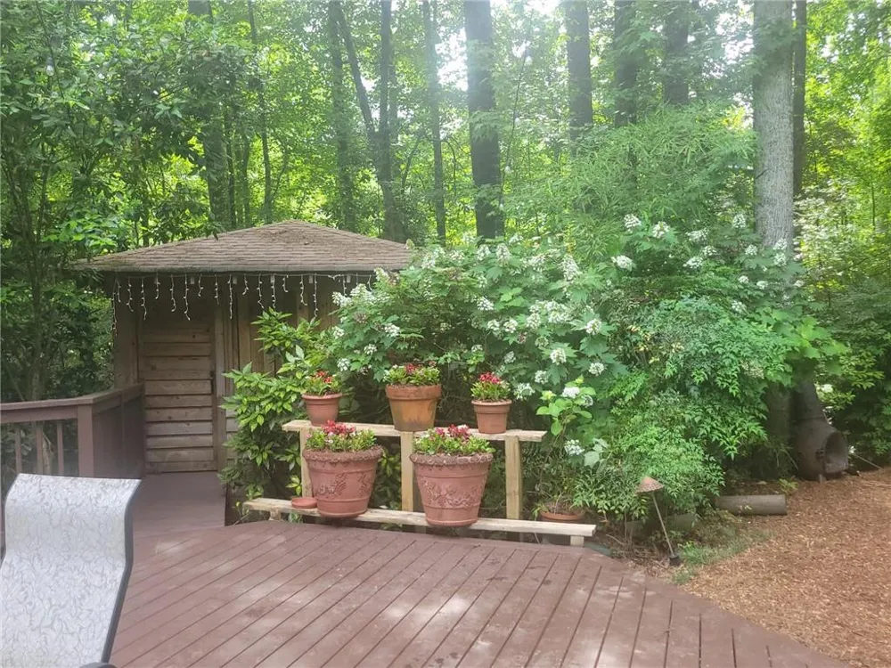 605 Marietta Highway Roswell, GA 30075