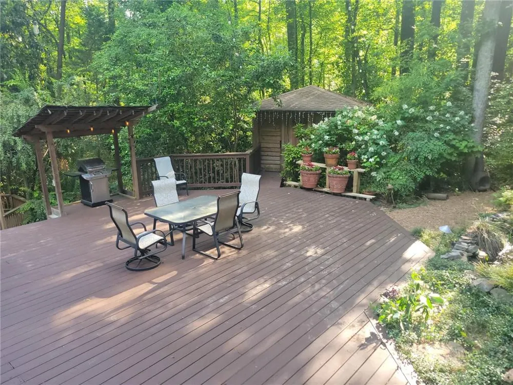 605 Marietta Highway Roswell, GA 30075