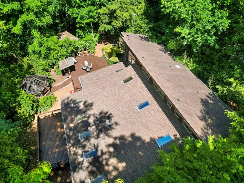 605 Marietta Highway Roswell, GA 30075