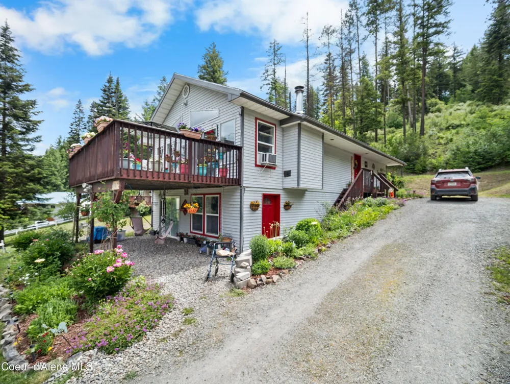 26370 S HINDS DRIVE St. Maries, ID 83861
