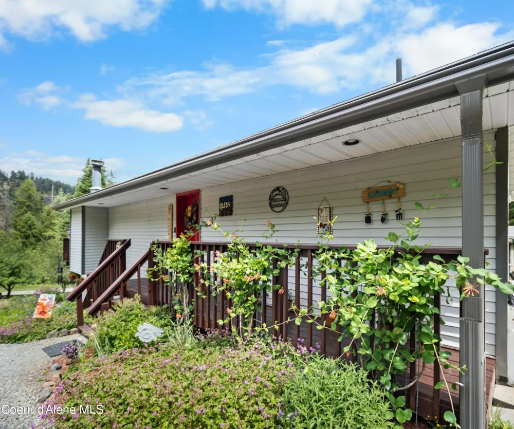 26370 S HINDS DRIVE St. Maries, ID 83861