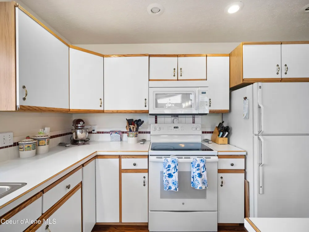 26370 S HINDS DRIVE St. Maries, ID 83861