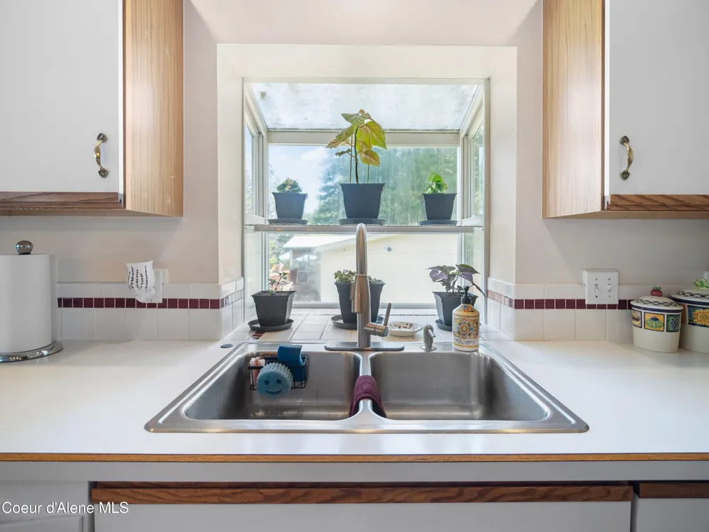 26370 S HINDS DRIVE St. Maries, ID 83861