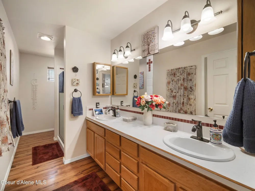 26370 S HINDS DRIVE St. Maries, ID 83861