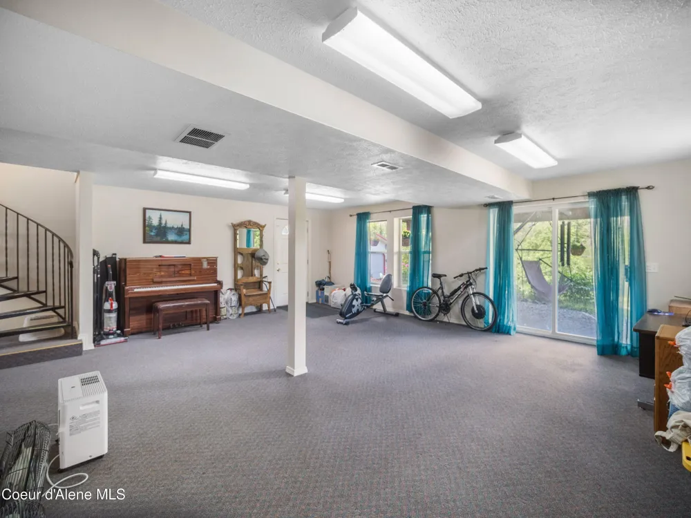 26370 S HINDS DRIVE St. Maries, ID 83861