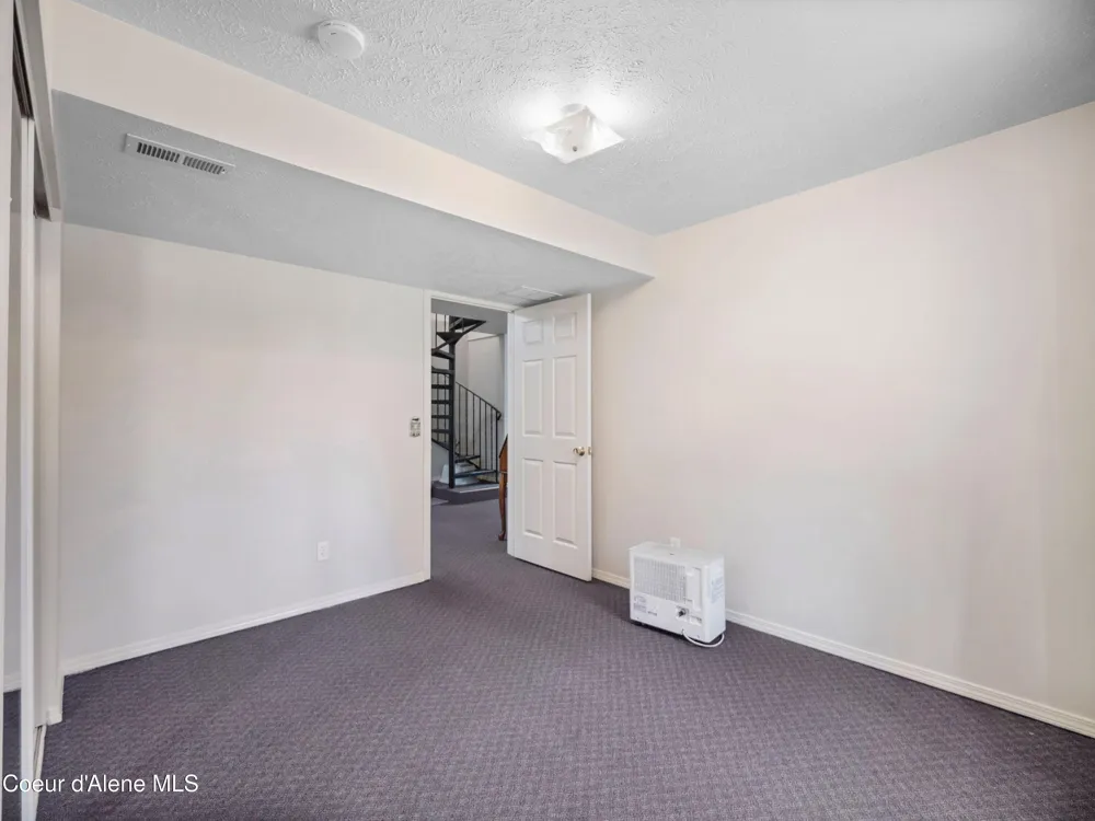 26370 S HINDS DRIVE St. Maries, ID 83861