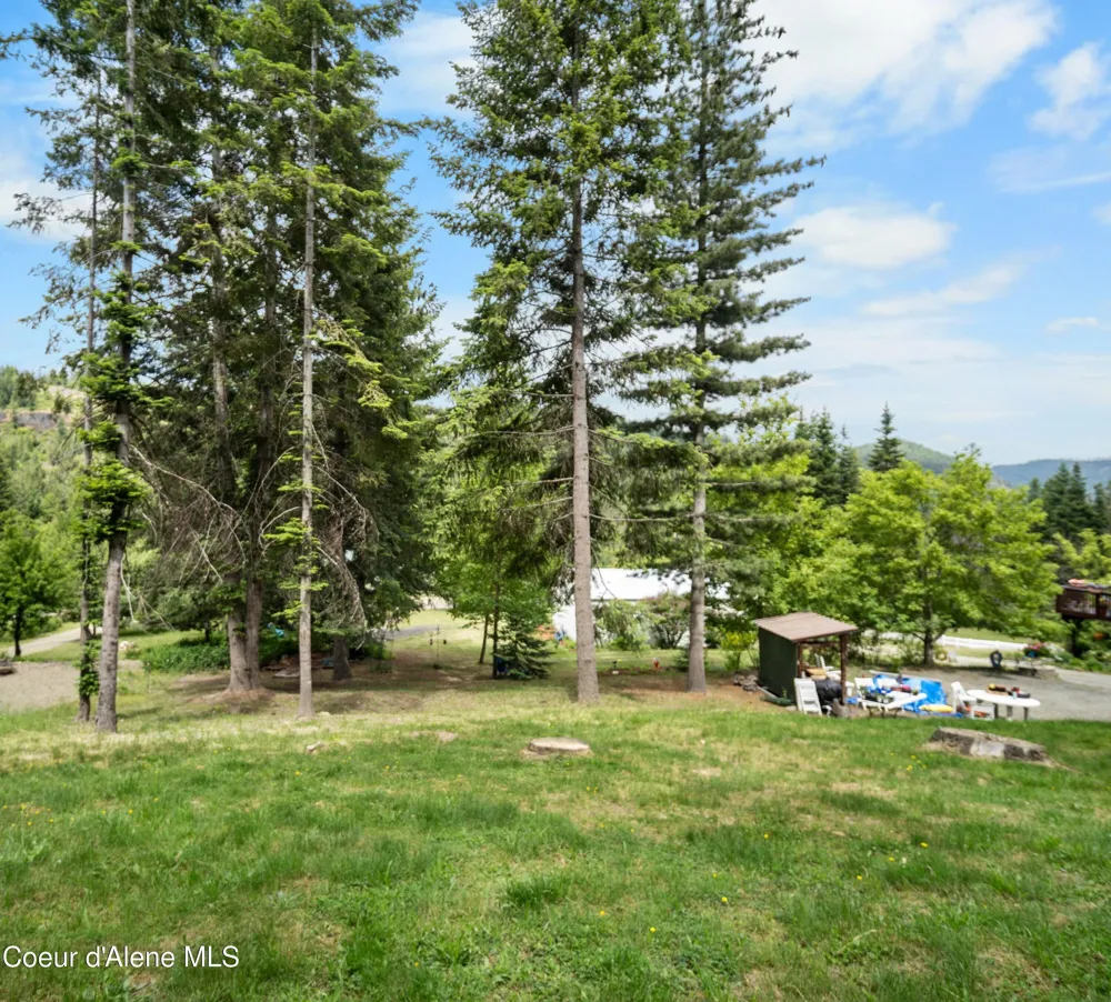 26370 S HINDS DRIVE St. Maries, ID 83861