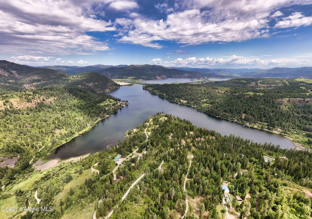 26370 S HINDS DRIVE St. Maries, ID 83861