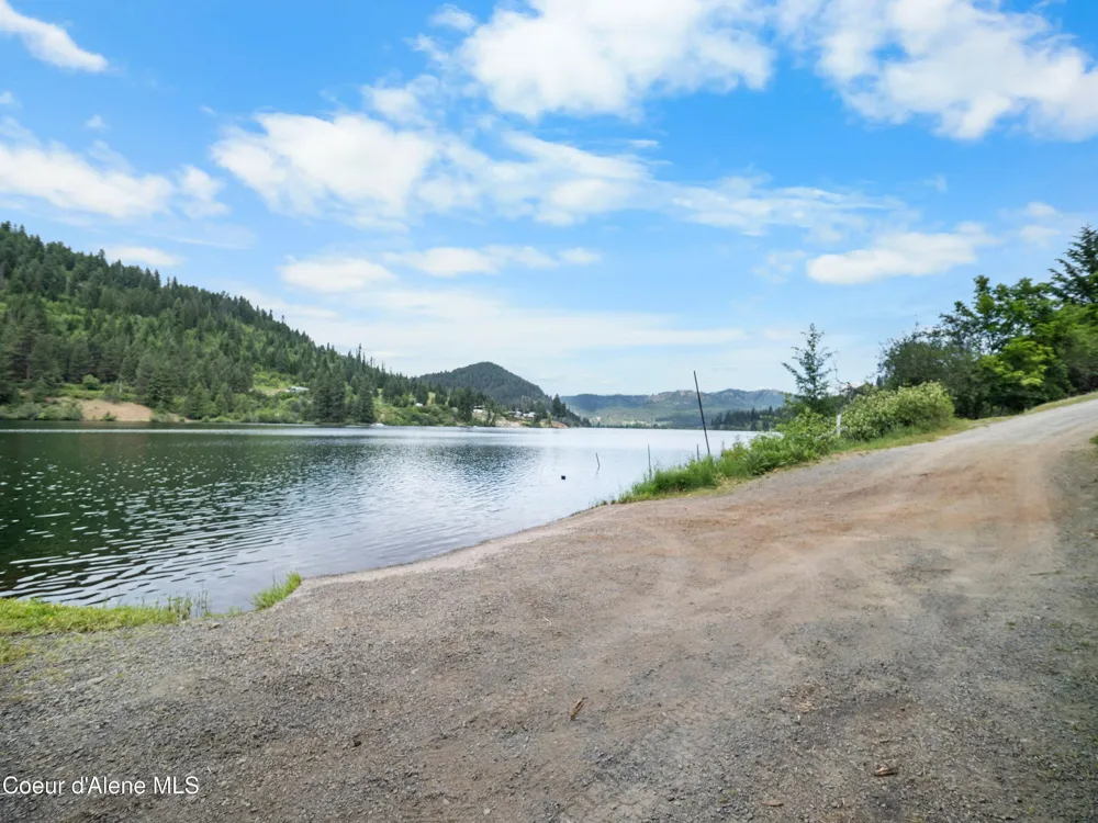 26370 S HINDS DRIVE St. Maries, ID 83861