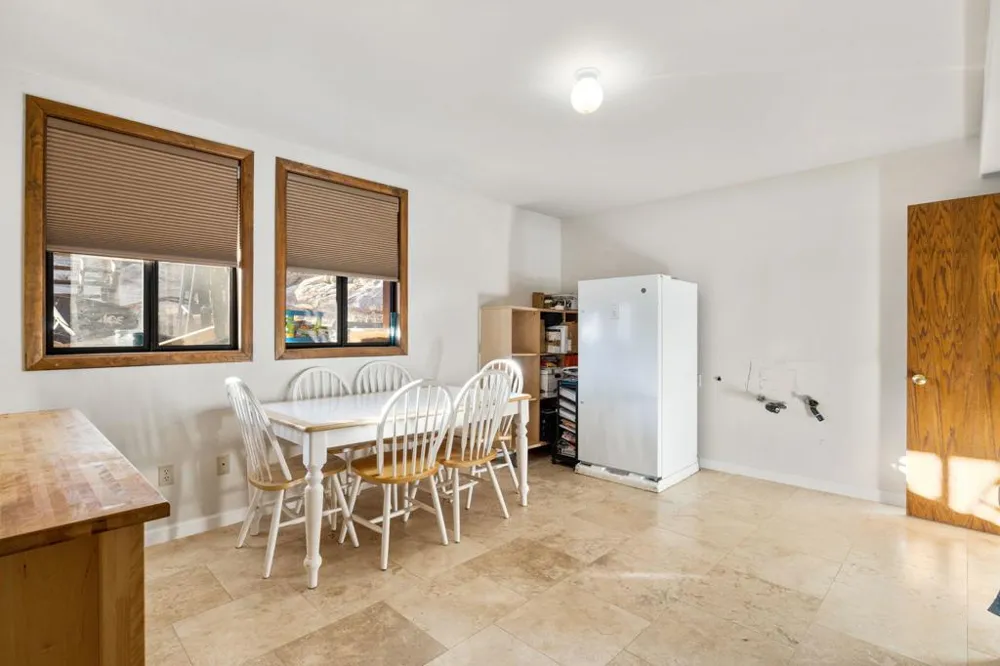 60766 Table Mountain Road Mountain Center, CA 92561