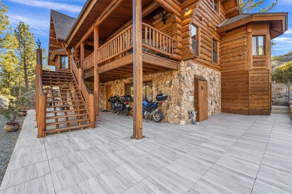 60766 Table Mountain Road Mountain Center, CA 92561