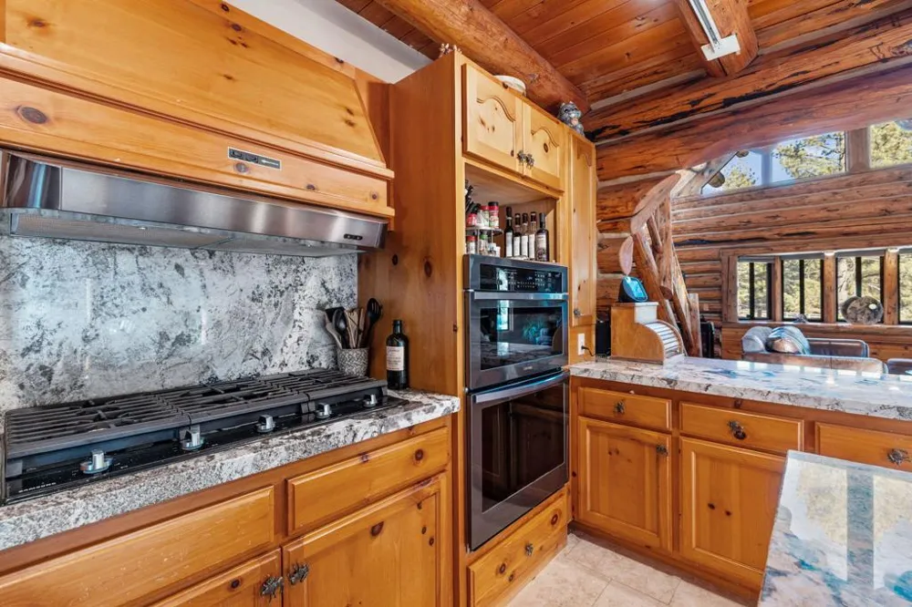 60766 Table Mountain Road Mountain Center, CA 92561