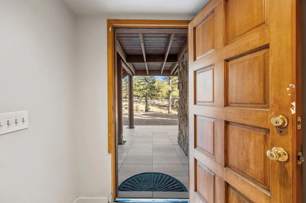 60766 Table Mountain Road Mountain Center, CA 92561