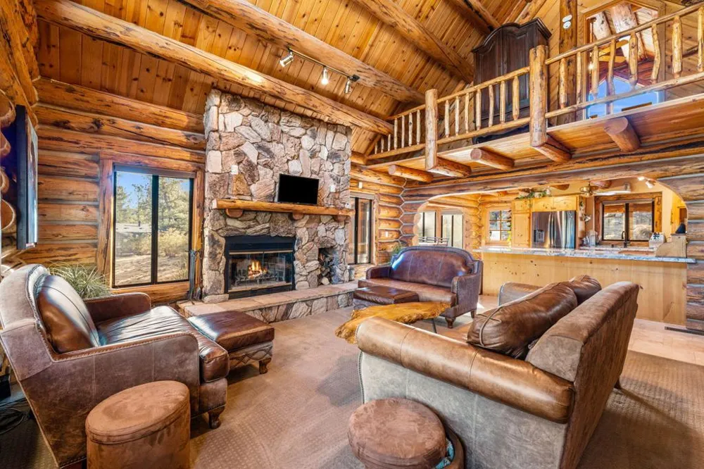 60766 Table Mountain Road Mountain Center, CA 92561