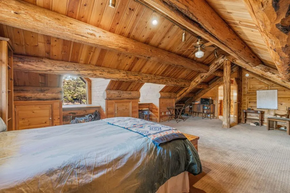 60766 Table Mountain Road Mountain Center, CA 92561